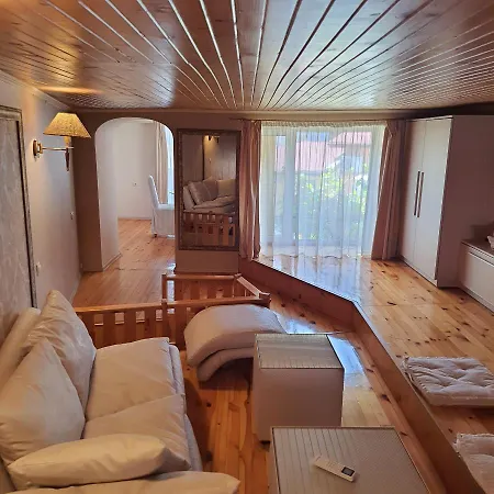 Apartment Нестандартно Бутиково Студио За Двама Романтика