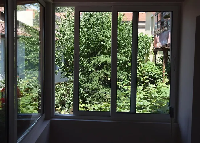 нестандартно бутиково студио за двама романтика Daire Varna