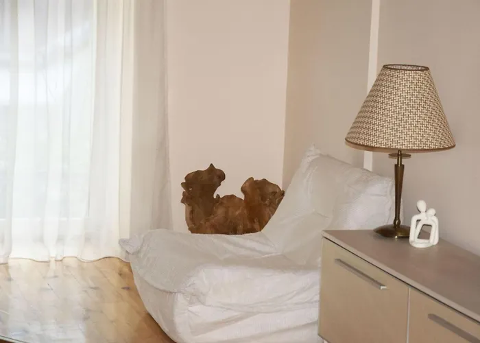 нестандартно бутиково студио за двама романтика Daire Varna